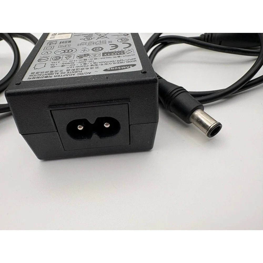 Genuine Samsung PS30W-14J1 14V AC/DC Power Adapter Charger with Cord